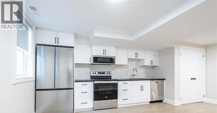 D-80 Irene Avenue, Hamilton, ON, L8G 2B2 - 4