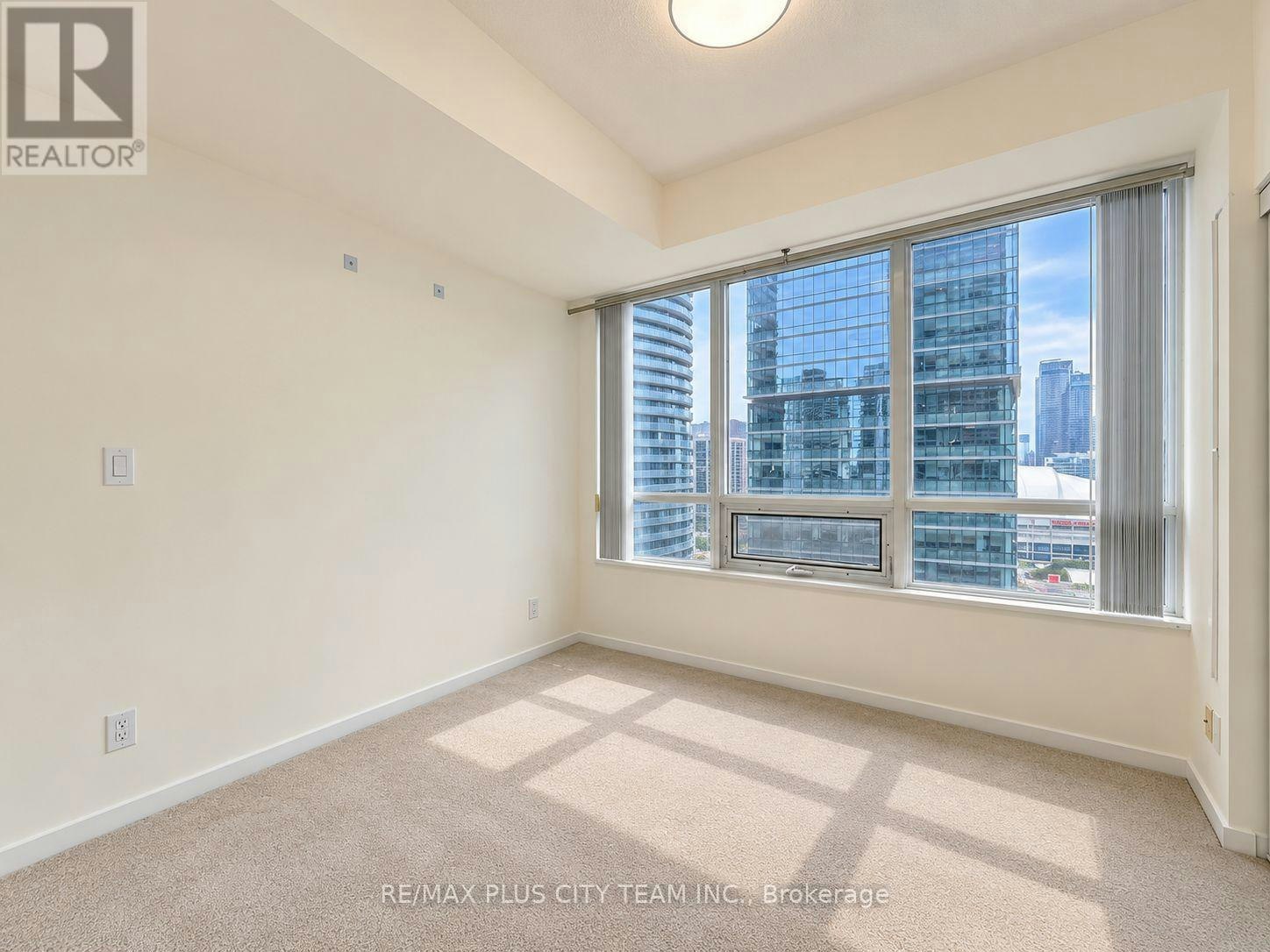 2605-65 Bremner Boulevard, Toronto, ON, M5J 0A7 - 9