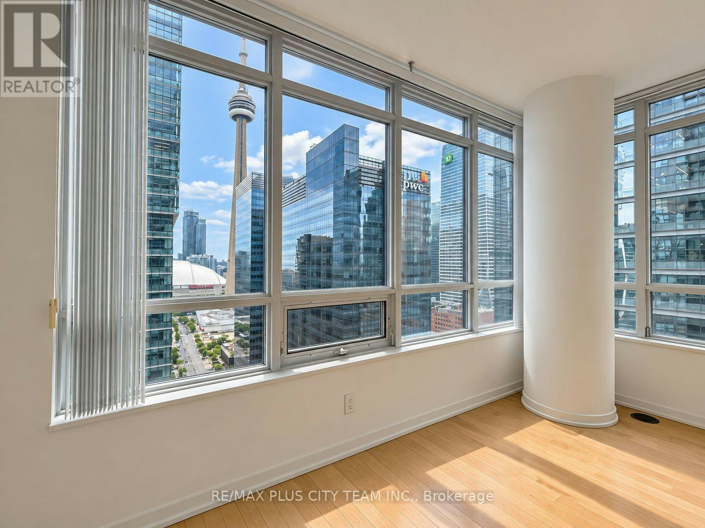 2605-65 Bremner Boulevard, Toronto, ON, M5J 0A7 - 2