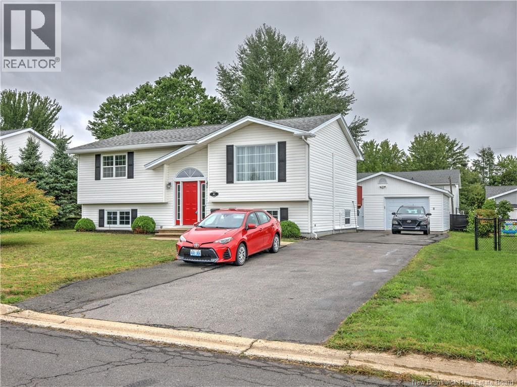 41 Craig Street, Oromocto, NB, E2V 2R4