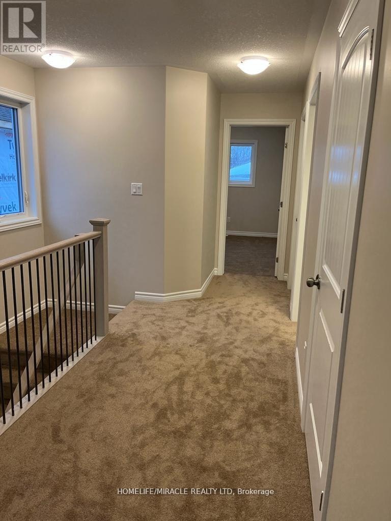 231 Heritage Park Drive, Greater Napanee, ON, K7R 0C7 - 5
