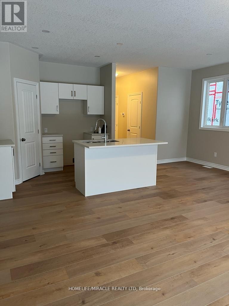 231 Heritage Park Drive, Greater Napanee, ON, K7R 0C7 - 10