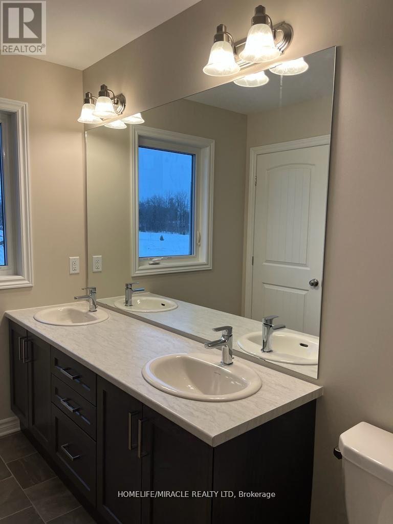 231 Heritage Park Drive, Greater Napanee, ON, K7R 0C7 - 9