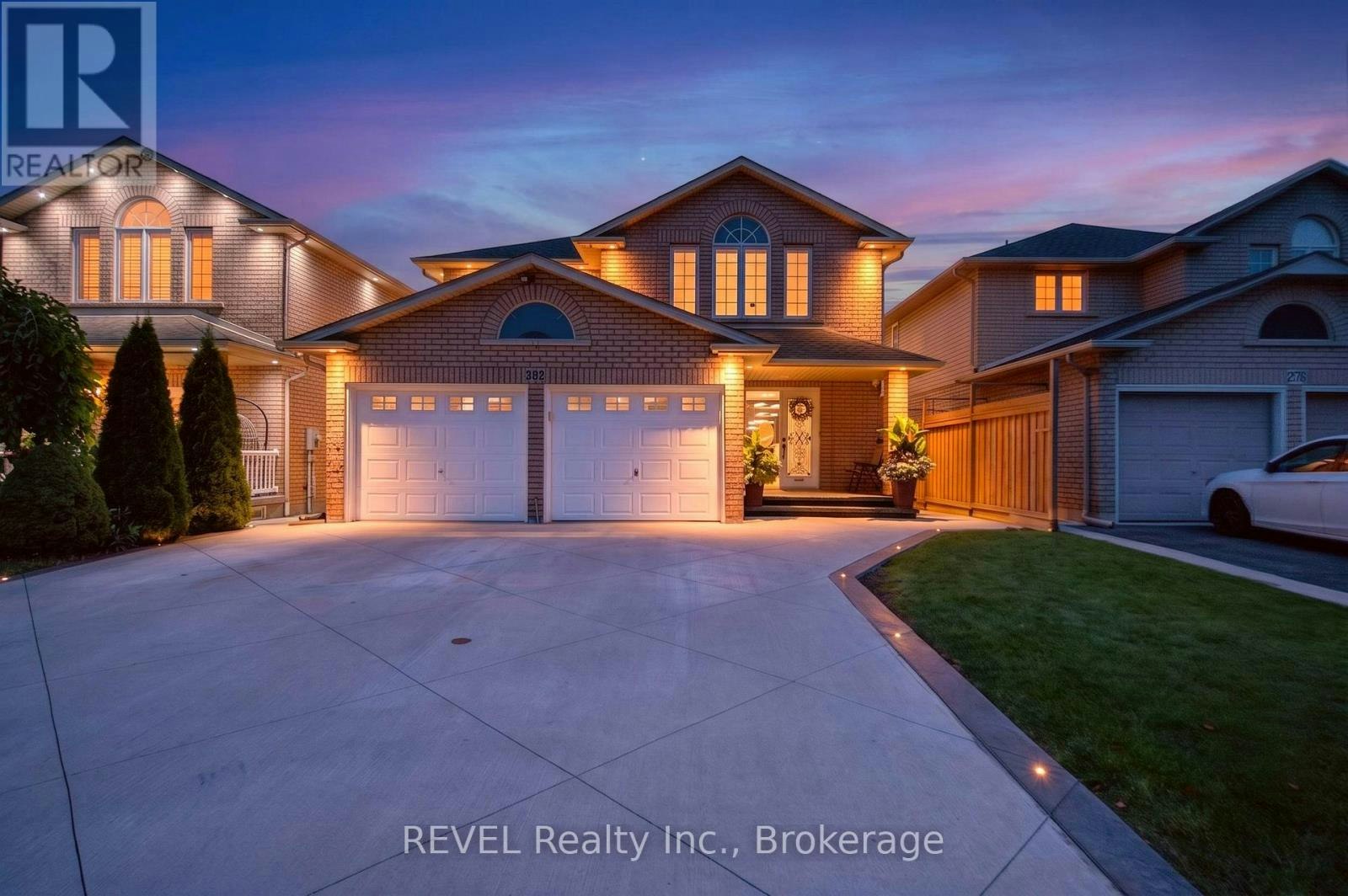 282 Webster Road, Hamilton, ON, L8G 5H3