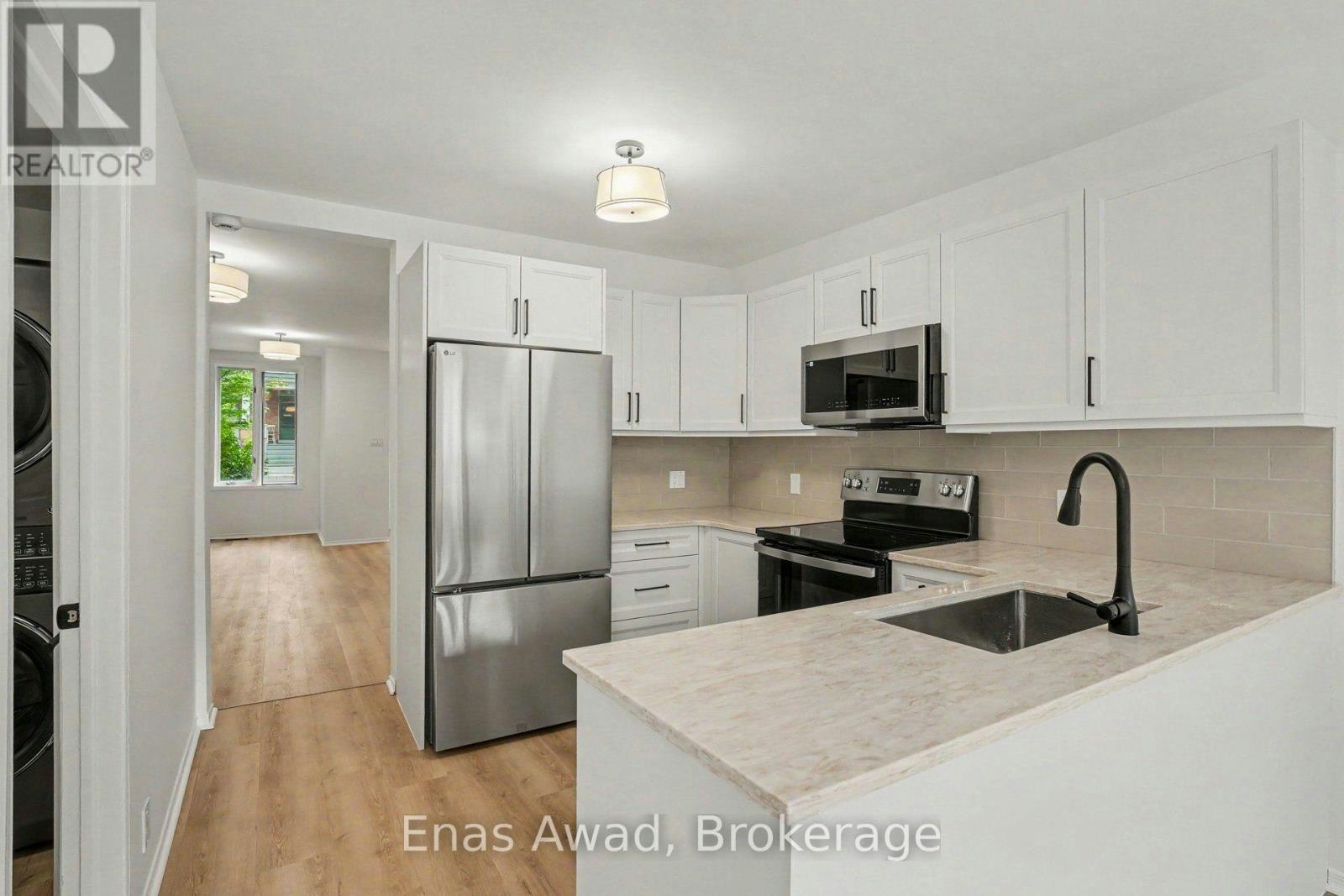 46 Hopewell Avenue, Ottawa, ON, K1S 2Y8 - 4