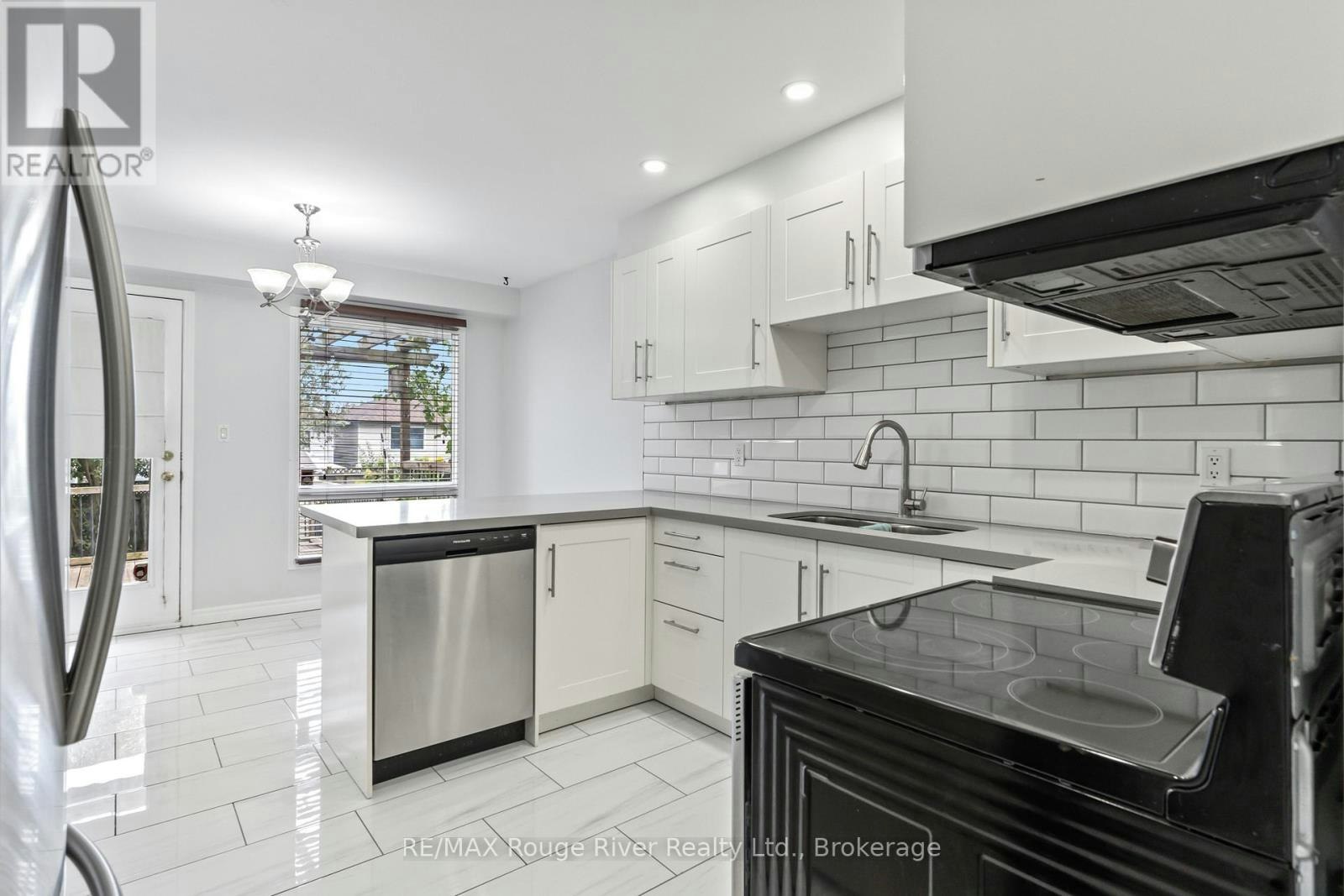 UPPER-95 B Concession Street E, Clarington, ON, L1C 4R8 - 4