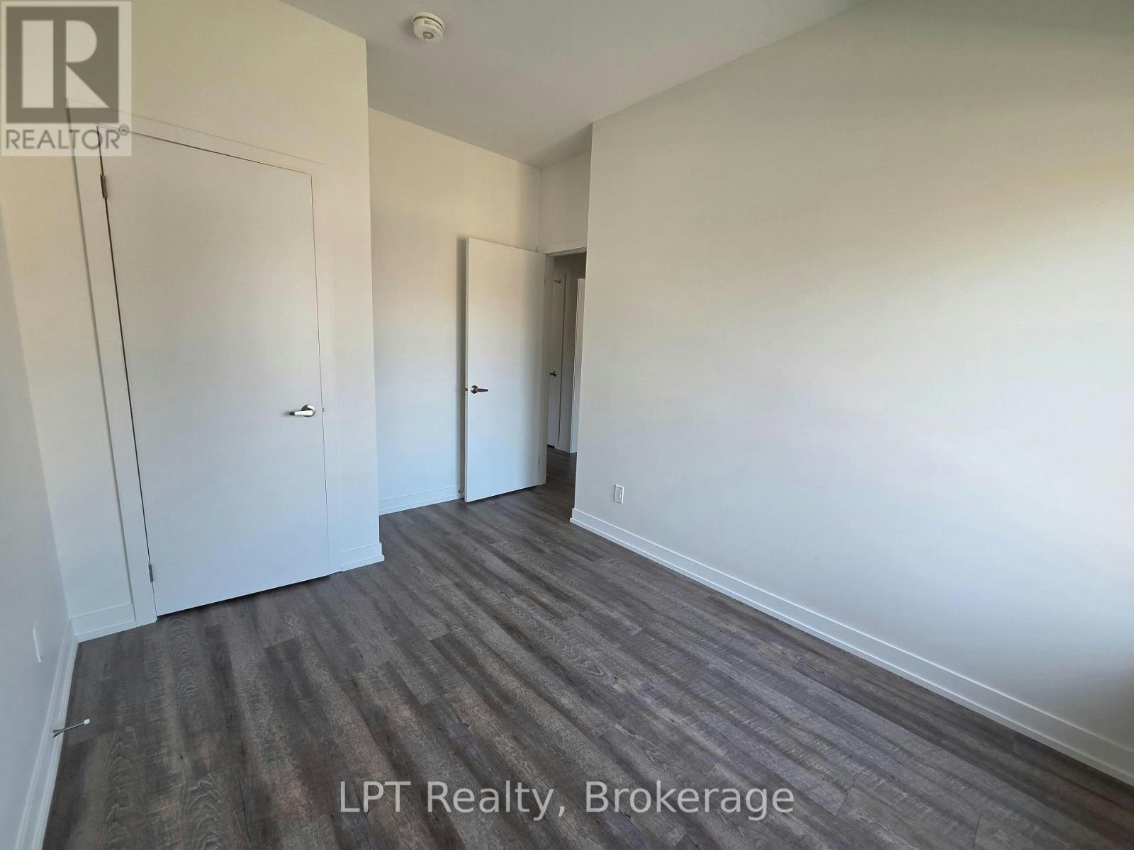 6-223 Albert Street, Oshawa, ON, L1H 4R6 - 21