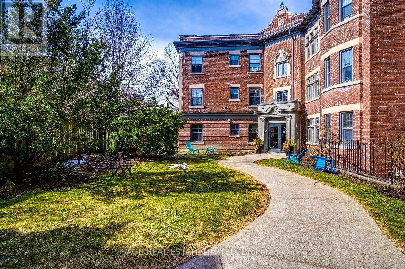 8-3 Lonsdale Road, Toronto, ON, M4V 1W4 - 22