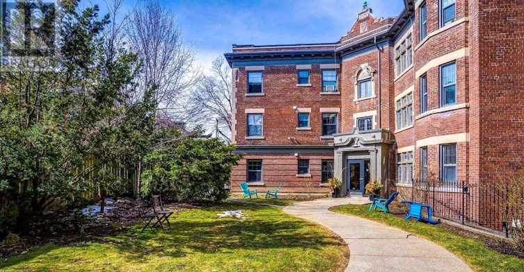 8-3 Lonsdale Road, Toronto, ON, M4V 1W4 - 22