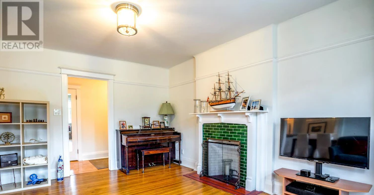 8-3 Lonsdale Road, Toronto, ON, M4V 1W4 - 6