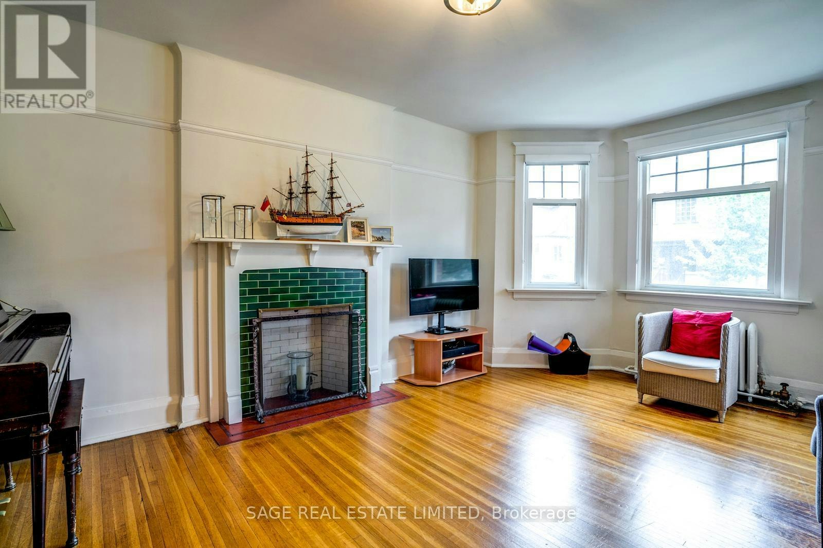 8-3 Lonsdale Road, Toronto, ON, M4V 1W4 - 5