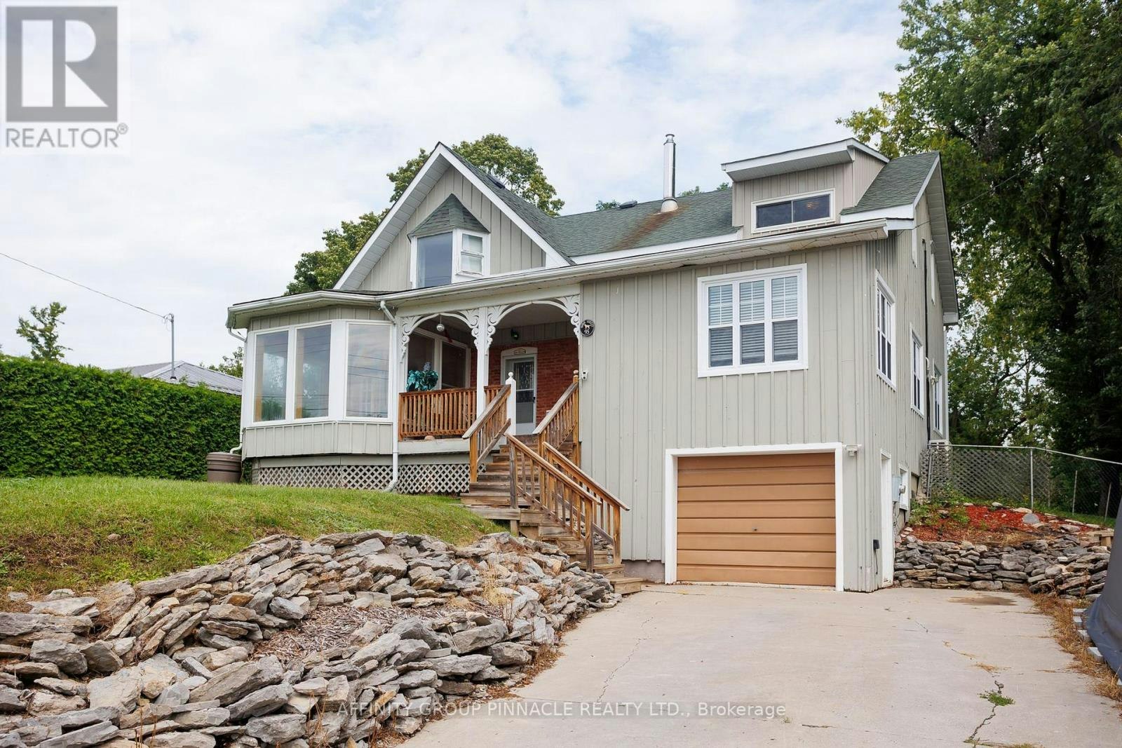 95 Bond Street E, Kawartha Lakes, ON, K0M 1N0