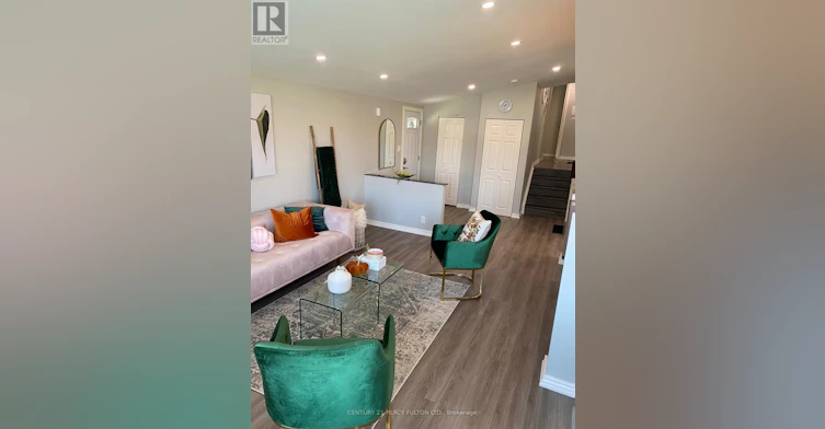 876 Antonio Street, Pickering, ON, L1W 1T3 - 7