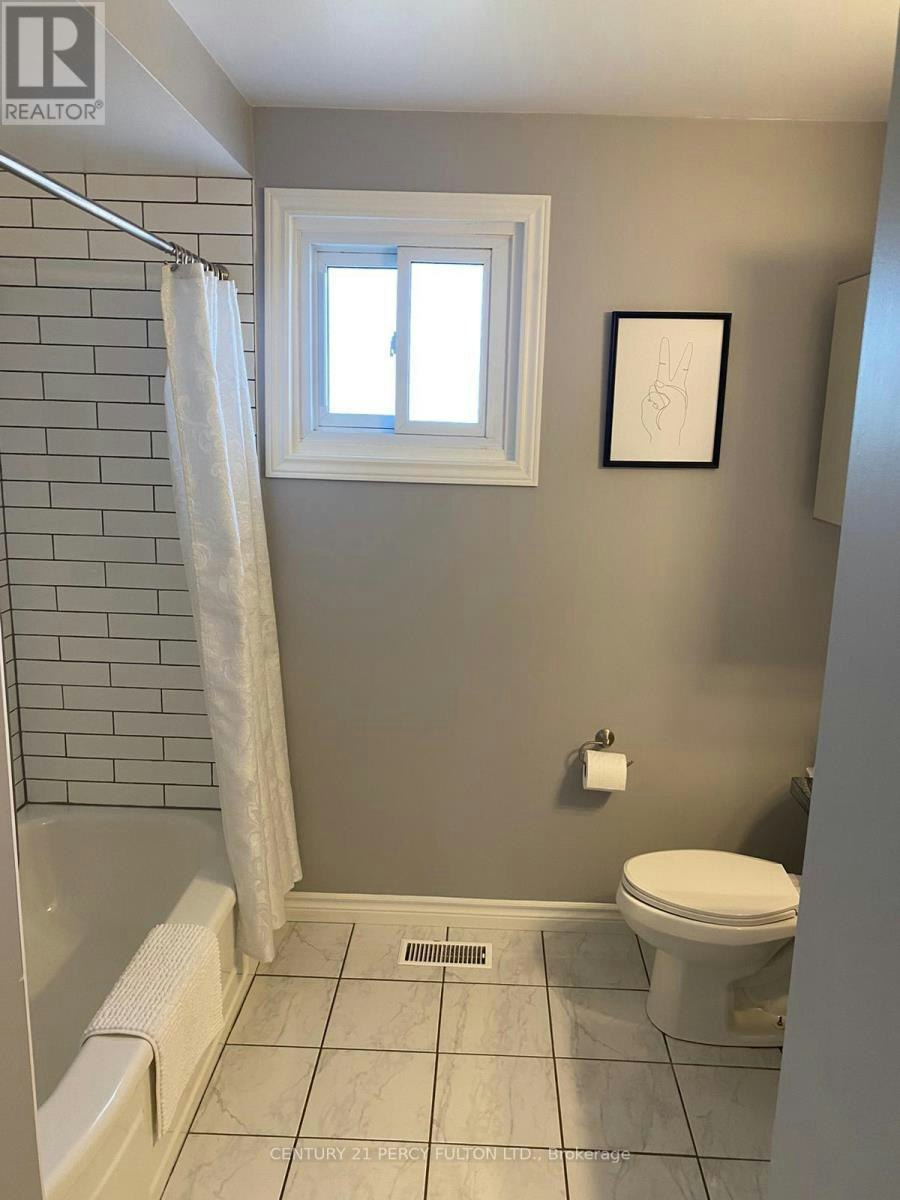 876 Antonio Street, Pickering, ON, L1W 1T3 - 15