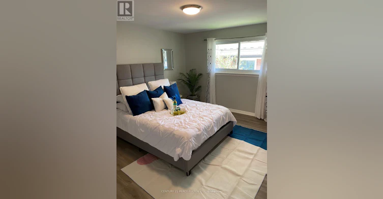 876 Antonio Street, Pickering, ON, L1W 1T3 - 16