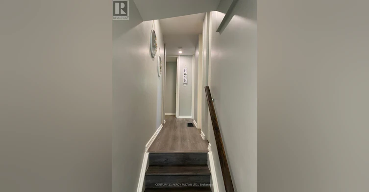 876 Antonio Street, Pickering, ON, L1W 1T3 - 12