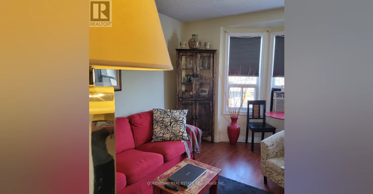 705 Danforth Avenue, Toronto, ON, M4J 1L2 - 4