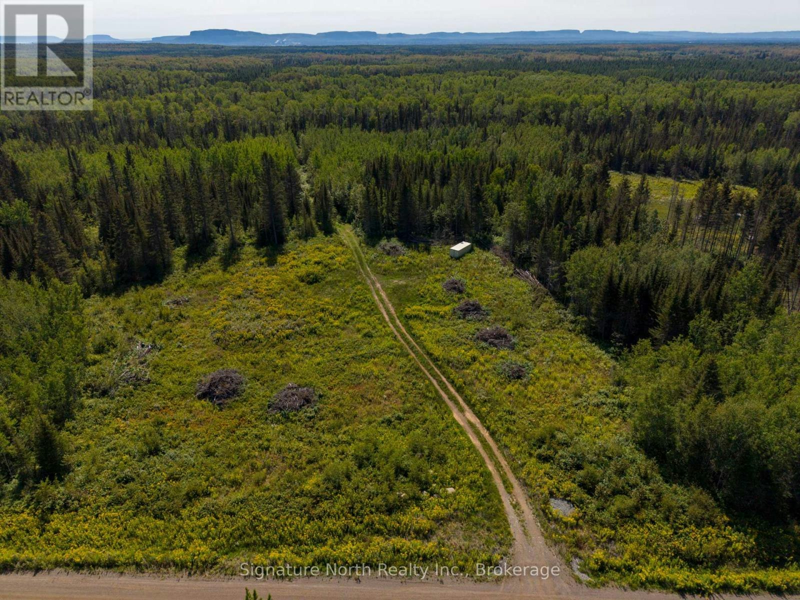 1051 Red Pine Way, Thunder Bay, ON, P7G 1N1