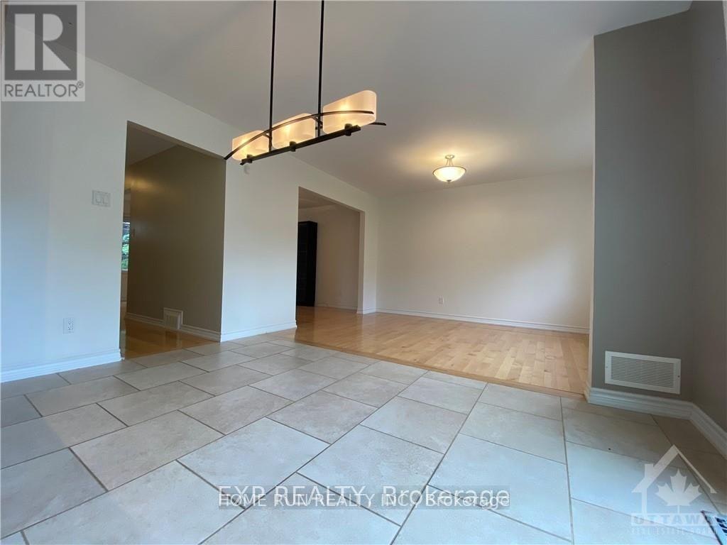 34 Brockington Crescent, Ottawa, ON, K2G 4K2 - 7