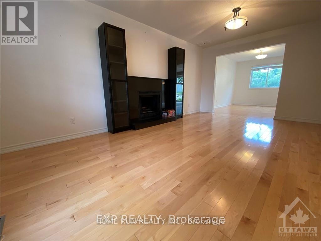 34 Brockington Crescent, Ottawa, ON, K2G 4K2 - 3