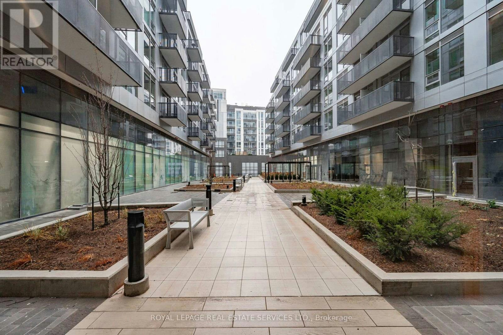 334-2450 Old Bronte Road, Oakville, ON, L6M 5P6 - 30