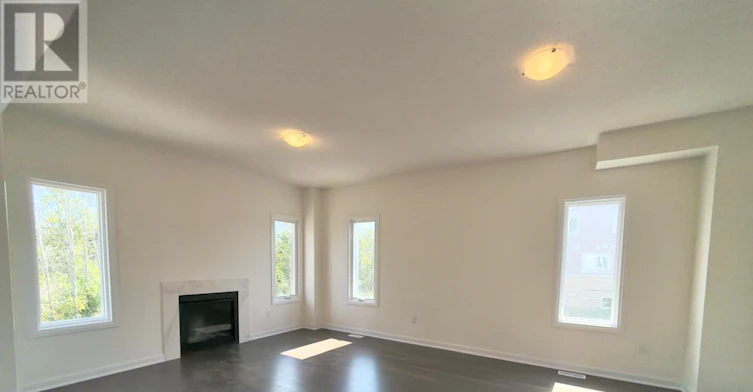 50 Royal Oak Crescent, Loyalist, ON, K0H 1G0 - 12