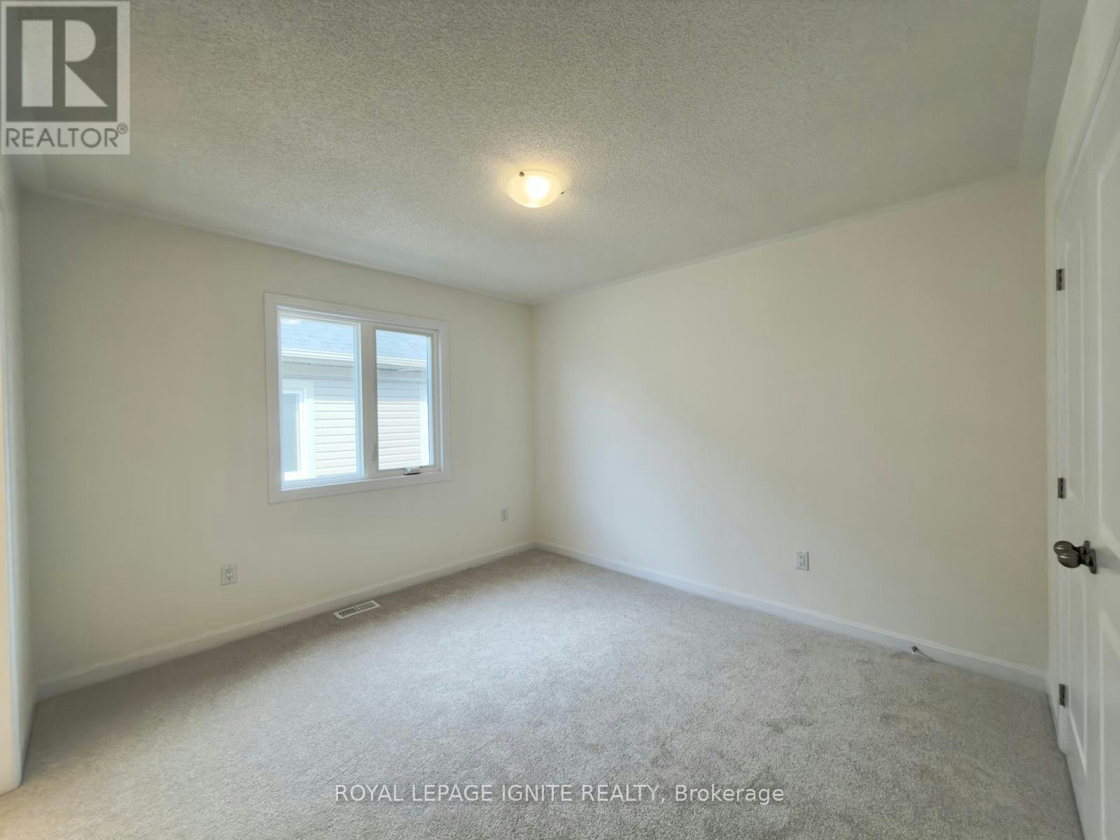 50 Royal Oak Crescent, Loyalist, ON, K0H 1G0 - 32