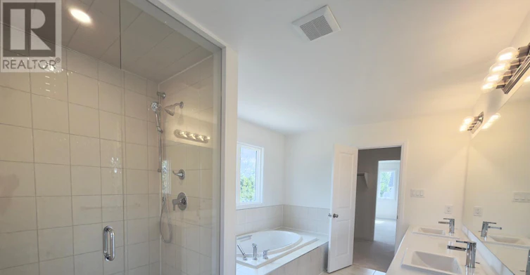 50 Royal Oak Crescent, Loyalist, ON, K0H 1G0 - 40