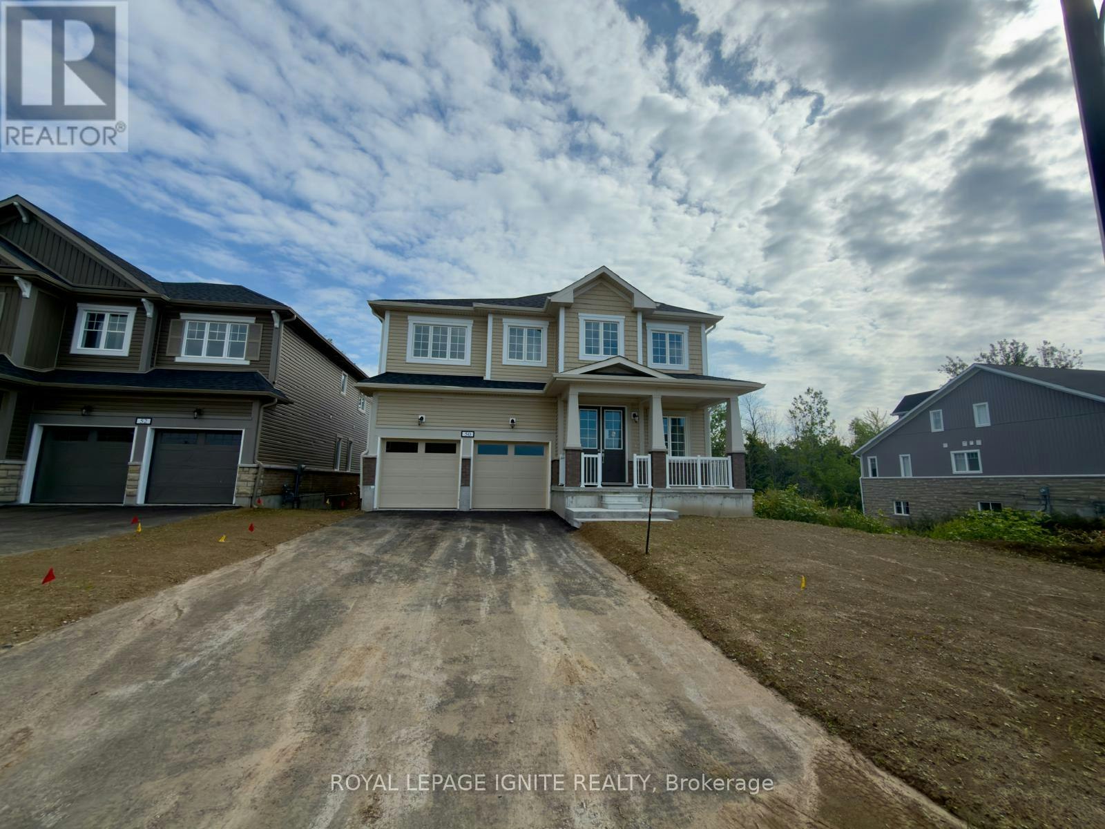 50 Royal Oak Crescent, Loyalist, ON, K0H 1G0 - 2