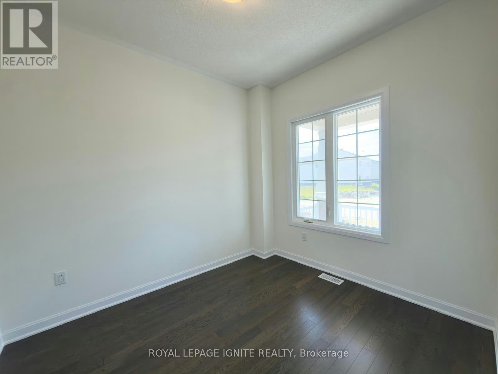 50 Royal Oak Crescent, Loyalist, ON, K0H 1G0 - 43