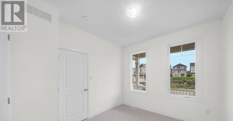 8 Royal Oak Crescent, Loyalist, ON, K0H 1G0 - 8