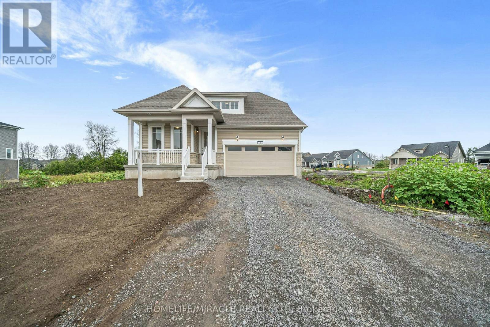 8 Royal Oak Crescent, Loyalist, ON, K0H 1G0