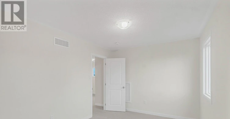 8 Royal Oak Crescent, Loyalist, ON, K0H 1G0 - 29