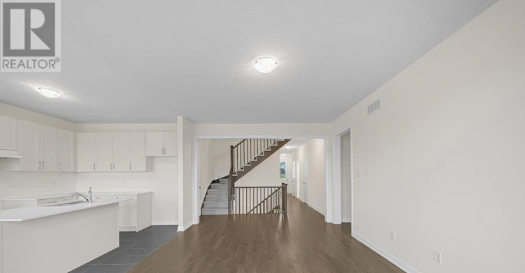 8 Royal Oak Crescent, Loyalist, ON, K0H 1G0 - 18