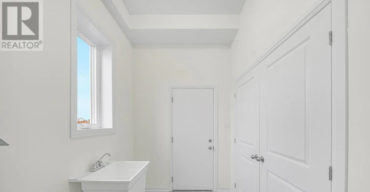 8 Royal Oak Crescent, Loyalist, ON, K0H 1G0 - 23