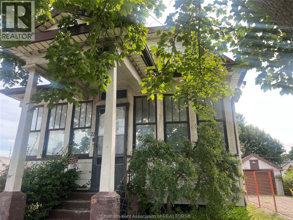 22 Park Avenue West, Chatham-Kent, ON, N7M 1V9