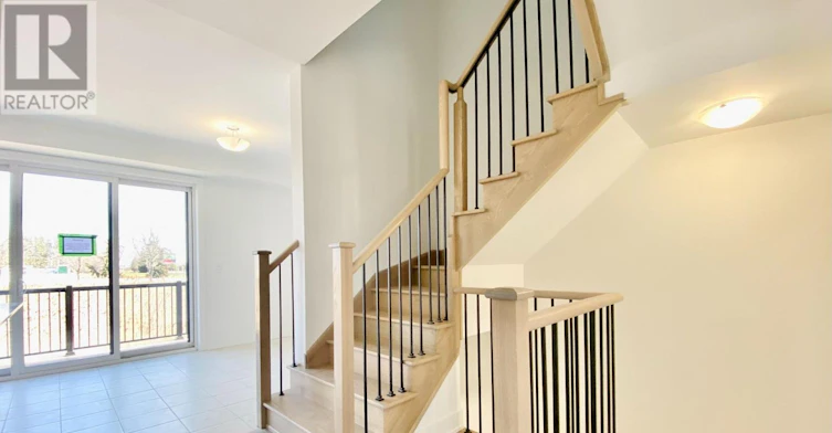 21 Elkington Crescent, Whitby, ON, L1P 0L7 - 8