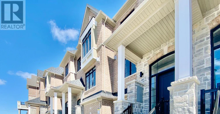 21 Elkington Crescent, Whitby, ON, L1P 0L7 - 3