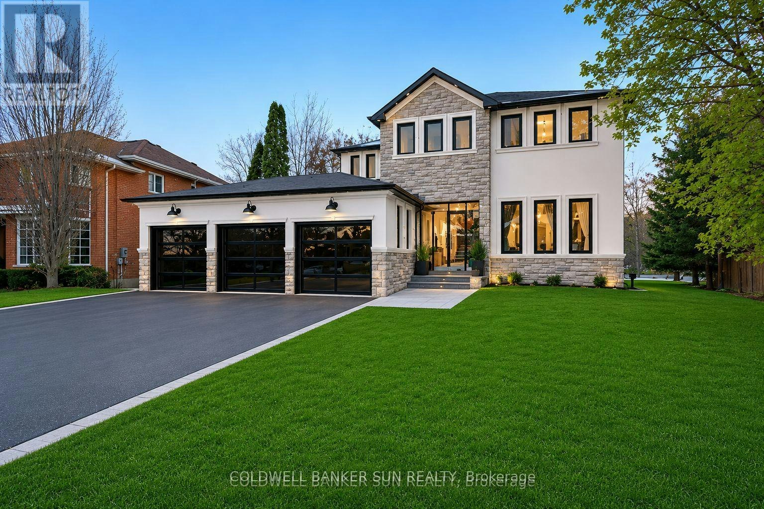 34 Previn Court, New Tecumseth, ON, L9R 1N8