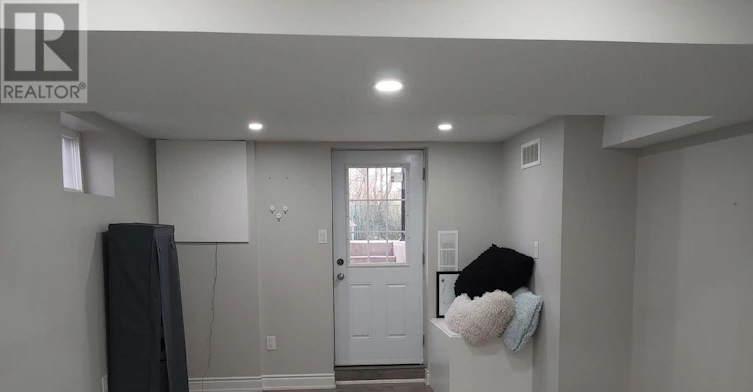 LOWER-6 Fernbank Road, Brampton, ON, L6T 2G9 - 3