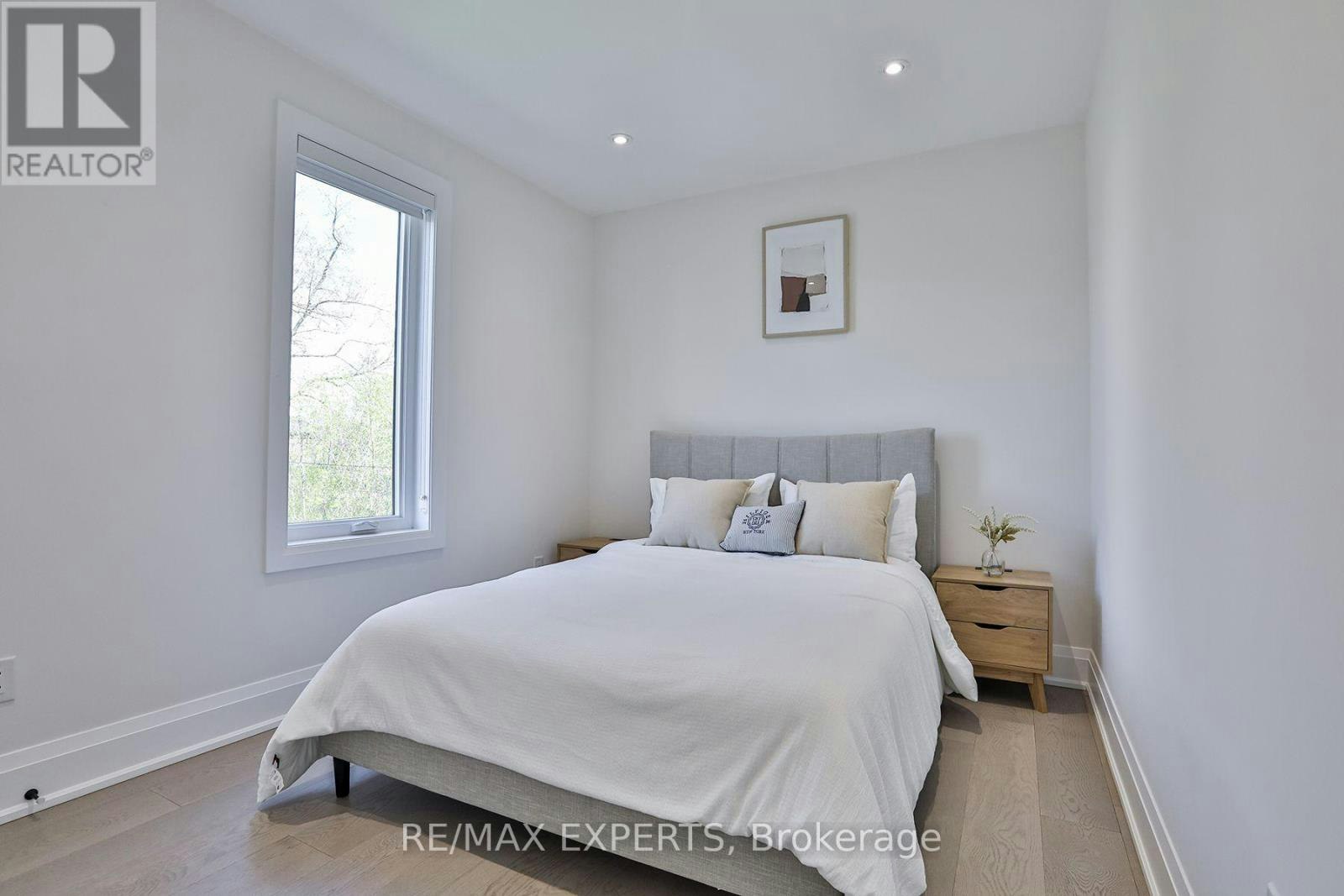23B Maple Avenue, Mississauga, ON, L5H 2S1 - 18