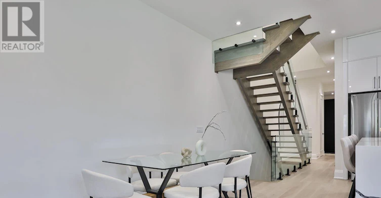 23B Maple Avenue, Mississauga, ON, L5H 2S1 - 9
