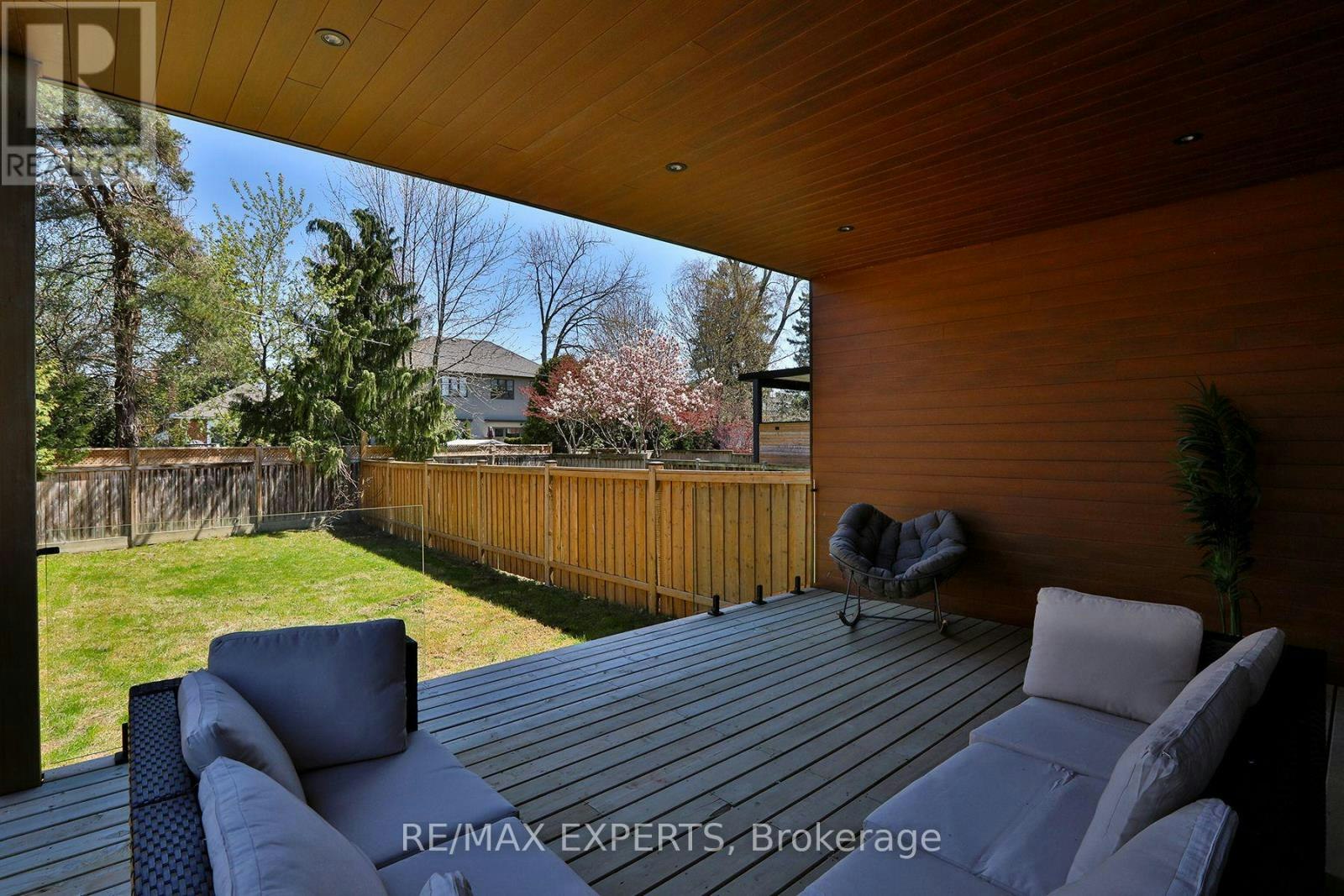 23B Maple Avenue, Mississauga, ON, L5H 2S1 - 32