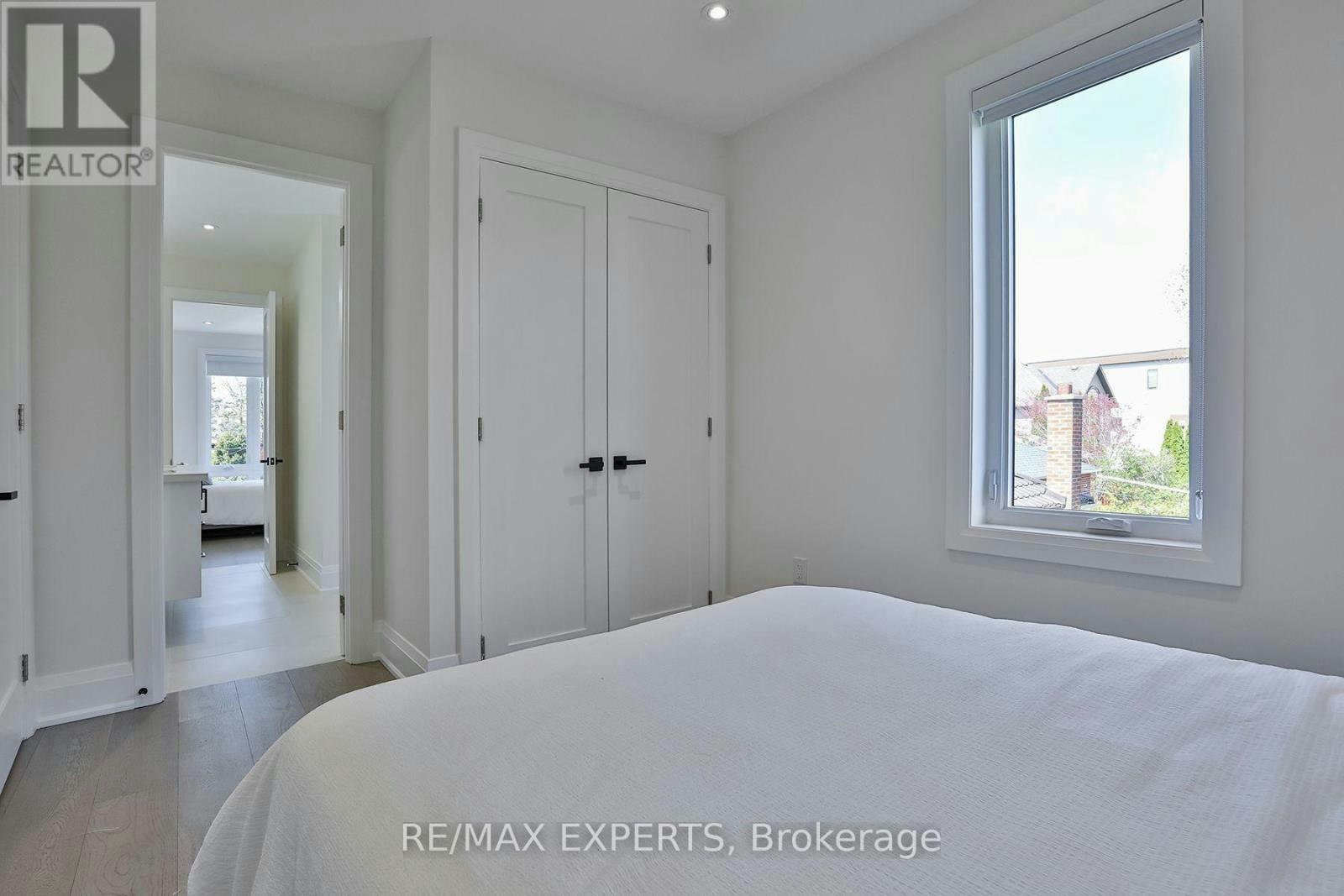 23B Maple Avenue, Mississauga, ON, L5H 2S1 - 19