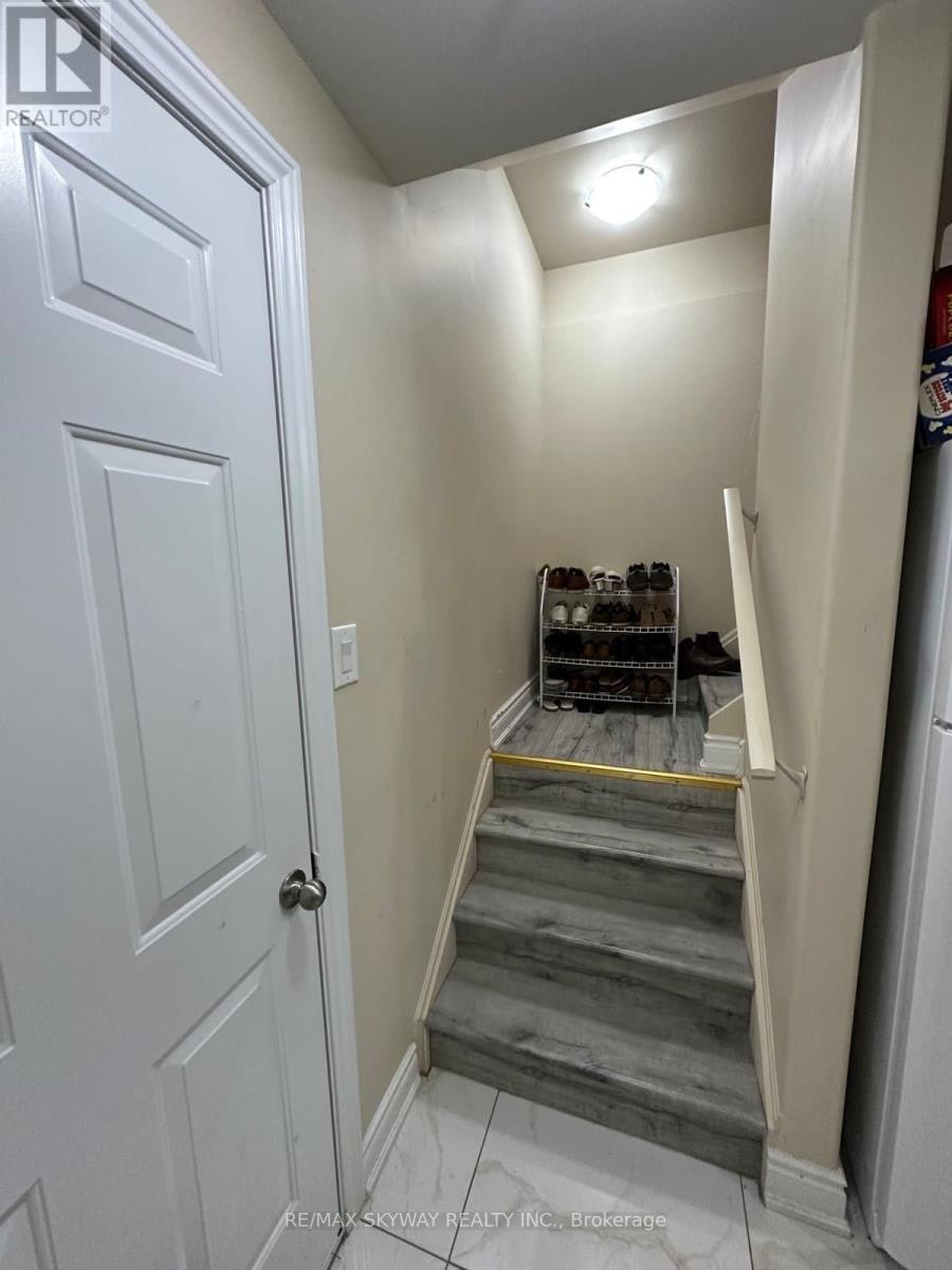 BASEMENT-71 Vezna Crescent, Brampton, ON, L6X 5K4 - 12