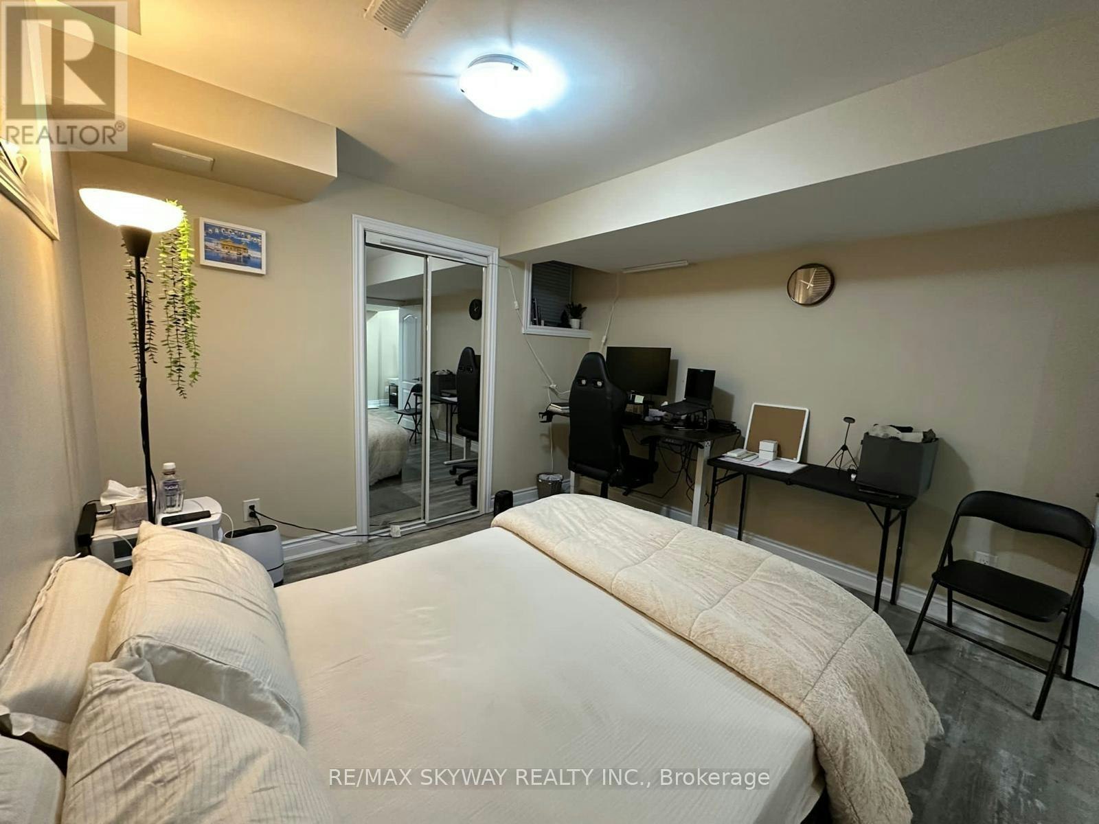 BASEMENT-71 Vezna Crescent, Brampton, ON, L6X 5K4 - 11