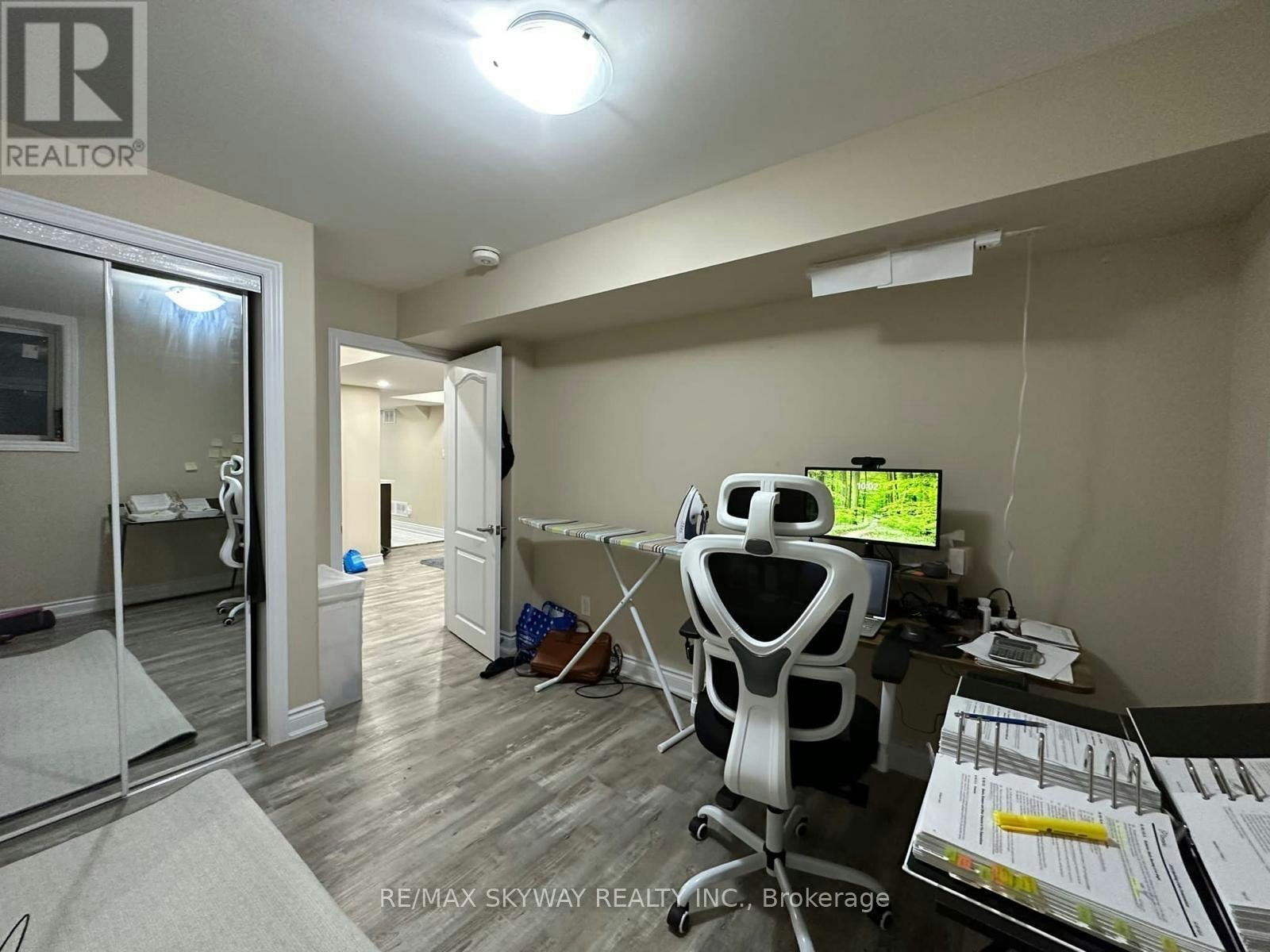 BASEMENT-71 Vezna Crescent, Brampton, ON, L6X 5K4 - 8