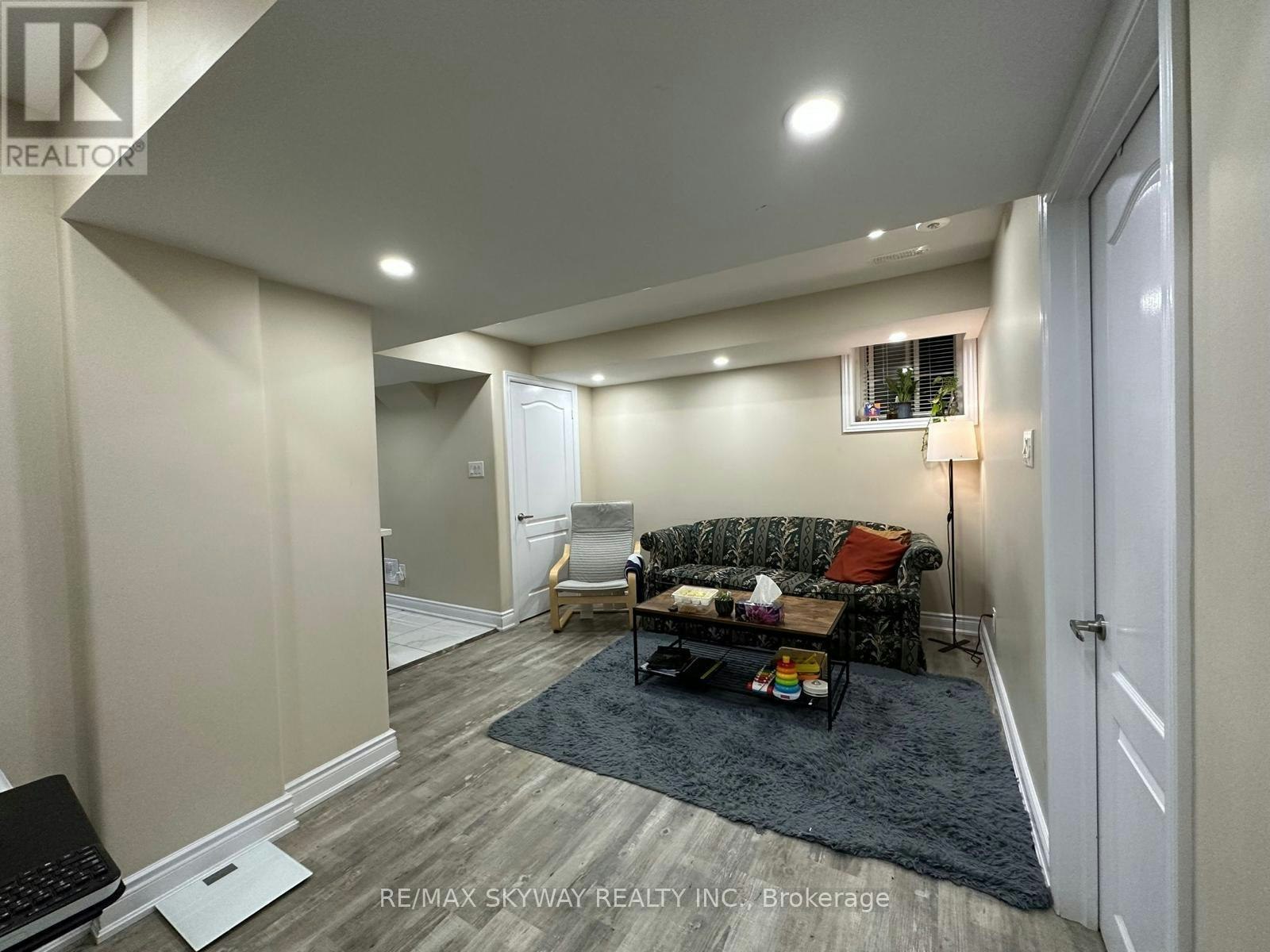 BASEMENT-71 Vezna Crescent, Brampton, ON, L6X 5K4 - 2