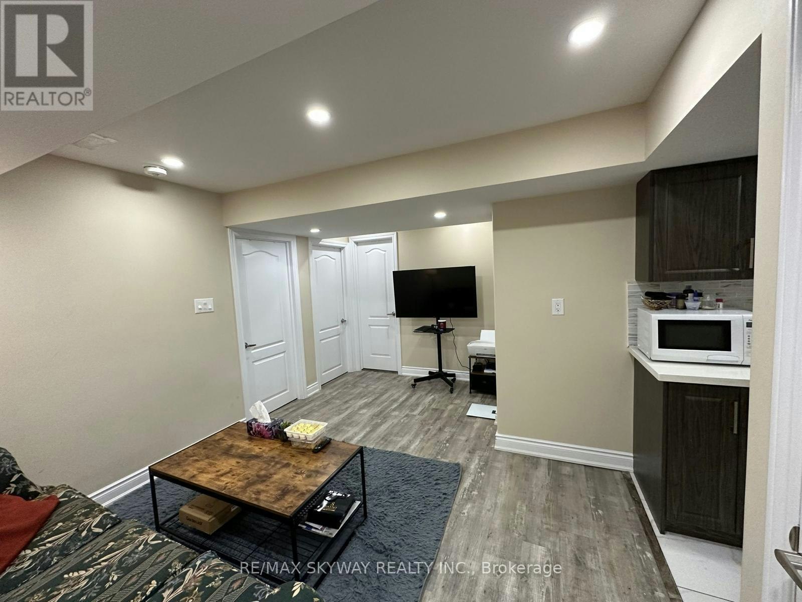 BASEMENT-71 Vezna Crescent, Brampton, ON, L6X 5K4 - 3
