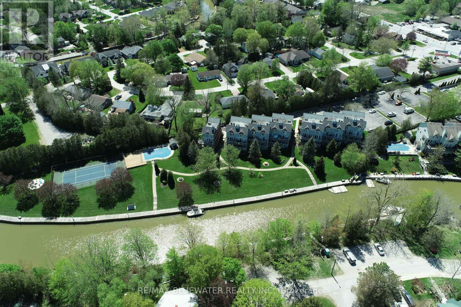 7-48 Ontario Street S, Lambton Shores, ON, N0M 1T0 - 25